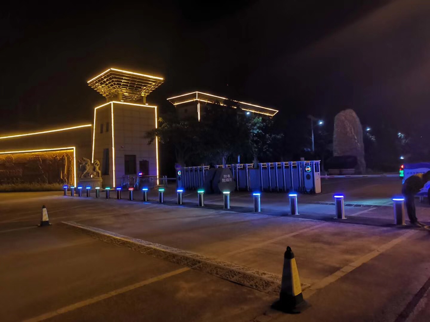 胶州电动液压一体升降柱 哪家好